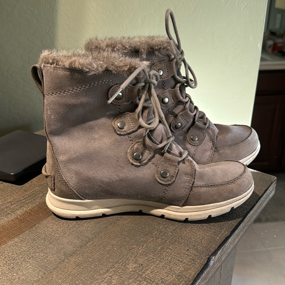 Sorel Joan Explorer Boots